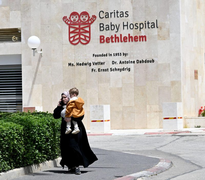 Caritas Baby Hospital de Bethléem — entrée principale